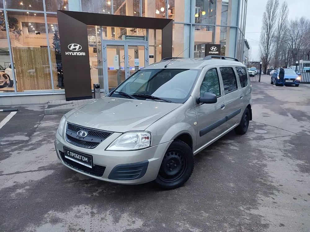 Lada Largus Image 1